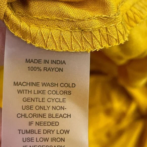 Vince Camuto Womens Yellow Ruffle Hem Jumpsuit S 100% Rayon NWT 6136 - Picture 4 of 8